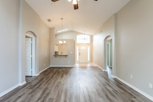 Photo - 7920 Oakstone Ct