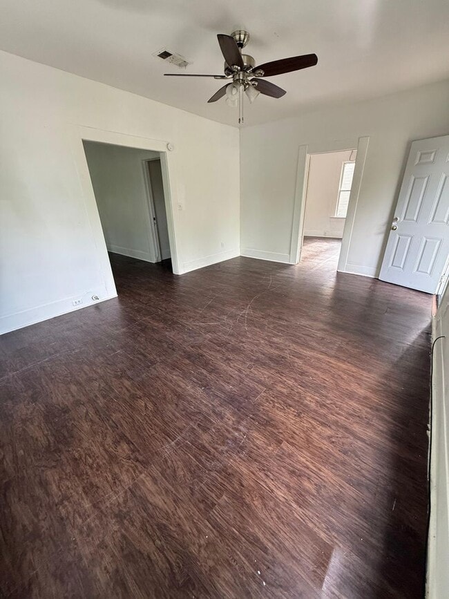 Photo - 2550 Pierce St