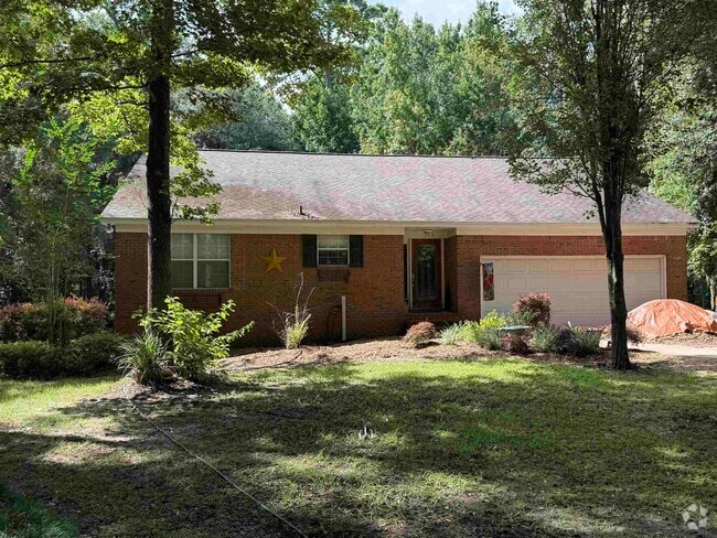 Building Photo - 1584 Chadwick Way Rental