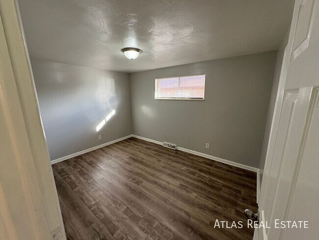 Photo - 4580 Everett Ct
