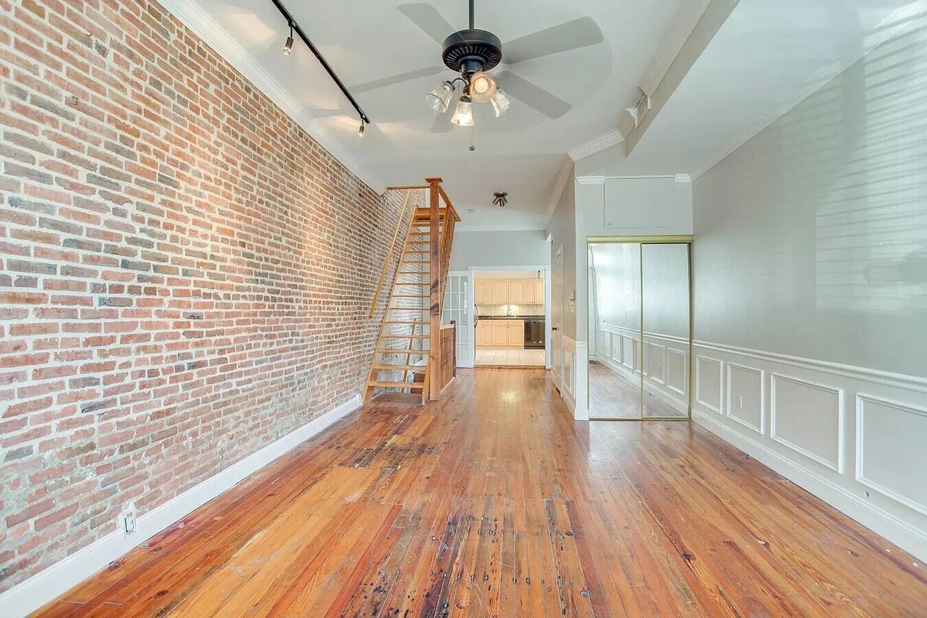 Photo - Spacious End Unit Townhouse with Deck and Storage in Highlandtown