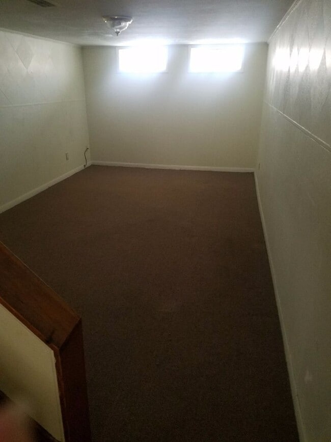 Photo - 4 bedroom, 2 full bath bungalow near Cedar and Warrensville