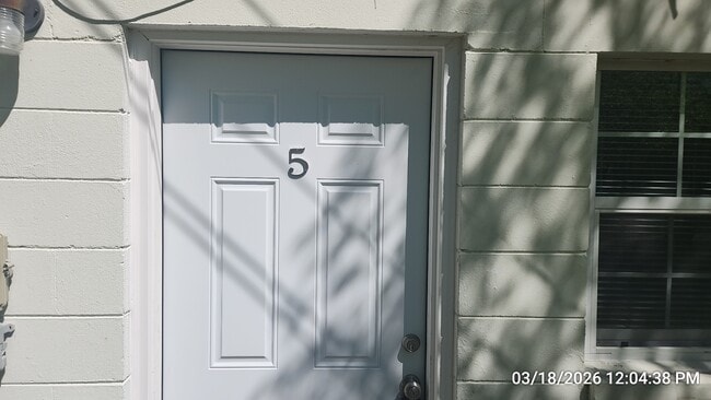 Photo - 111 Pioneer Rd