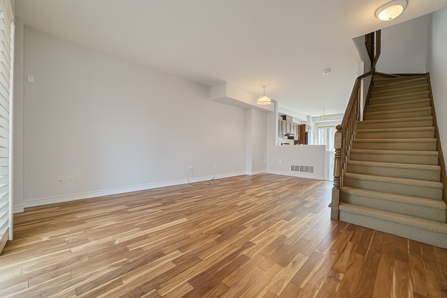 Photo - 89 Willow Ln