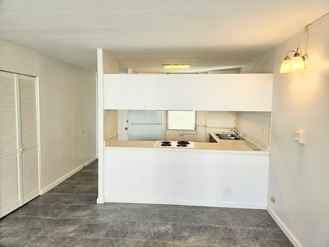 Photo - 5122 Likini St Unit 412