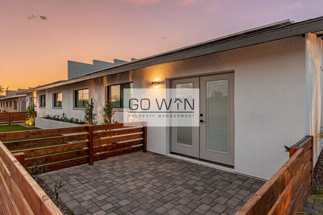 4108 E Portland St Unit 4