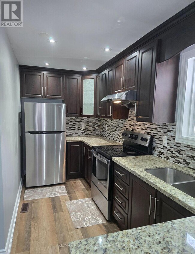 Photo - 59 Reigate Ave