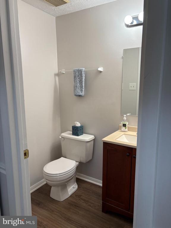 Photo - 9232 Pinenut Ct