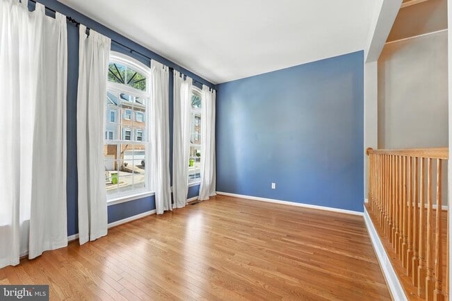 Building Photo - 3363 Beechcliff Dr Rental