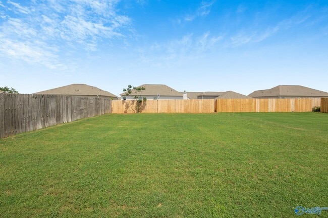 Photo - 137 David Barnes Dr