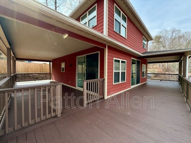 Photo - 22 Bassett Rd