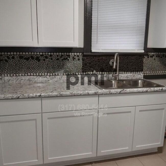 Photo - 1619 S Randolph St