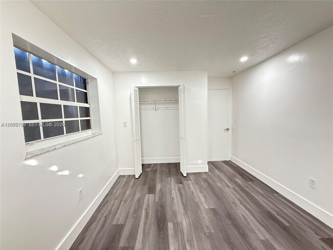 Photo - 130 NW 32nd Ct Unidad 2