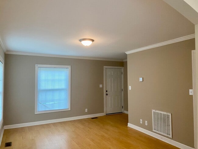 Photo - 200-202 Rudolph Dr Unit 202 Rudolph Dr