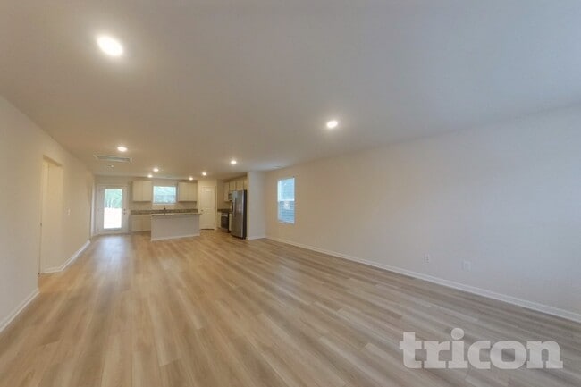 Photo - 609 Cedar Brk Dr