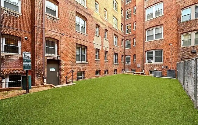 Photo - Spacious 2 BR/2 BA 2-Level Condo in Columb...