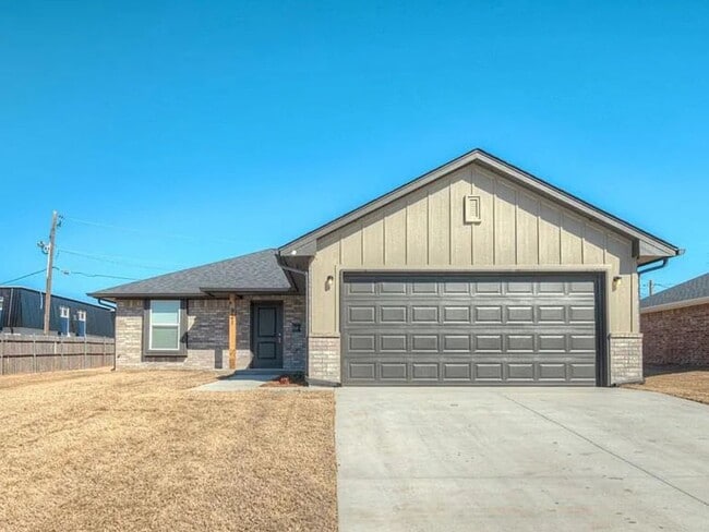 Building Photo - Turnkey 3-Bedroom Home in NW OKC – Perfect for Pets!