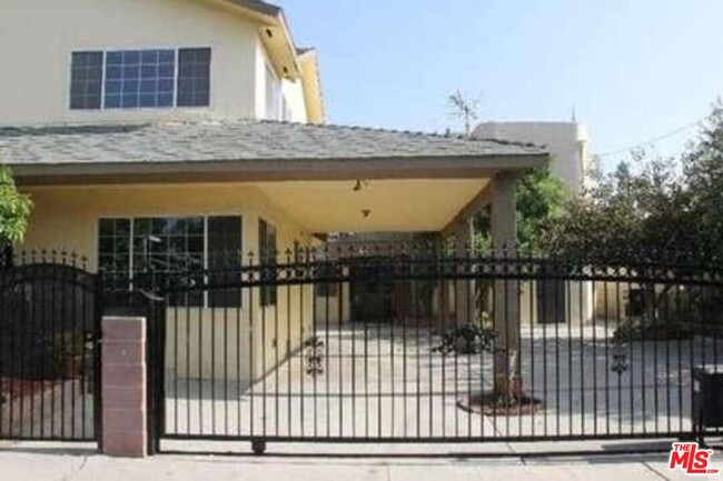 Photo - 1311 Hollister St Condo Unit 2