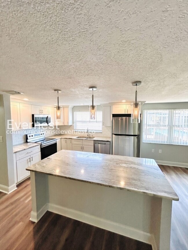 Photo - 1649 Dartmouth Dr