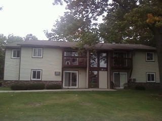 Lakewood - Lakewood Apartments