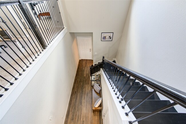 Building Photo - 24535 Carlo Hue Trail