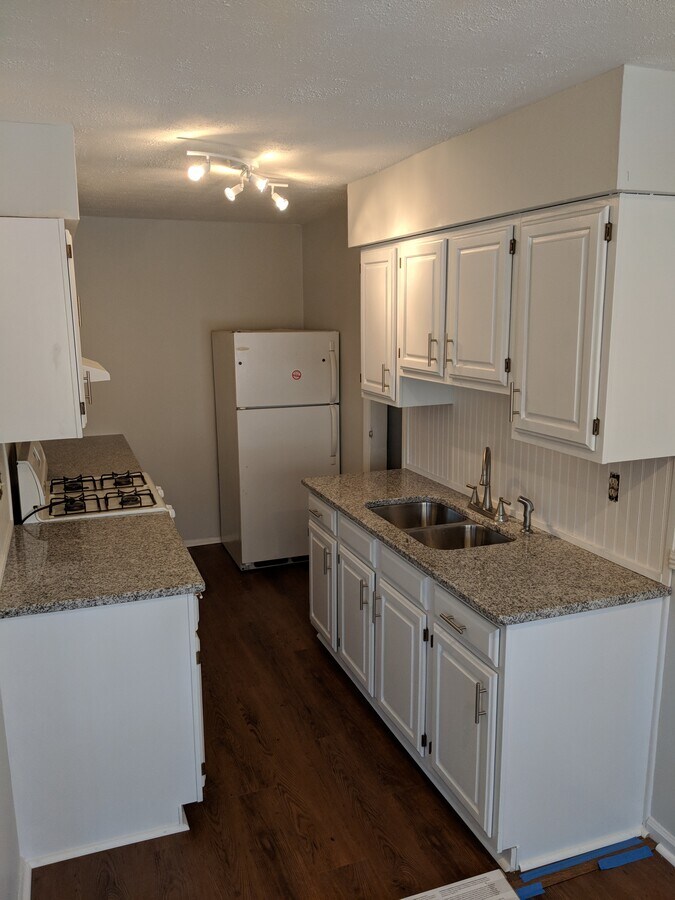 Photo - 6 Colonial Road Unidad 80