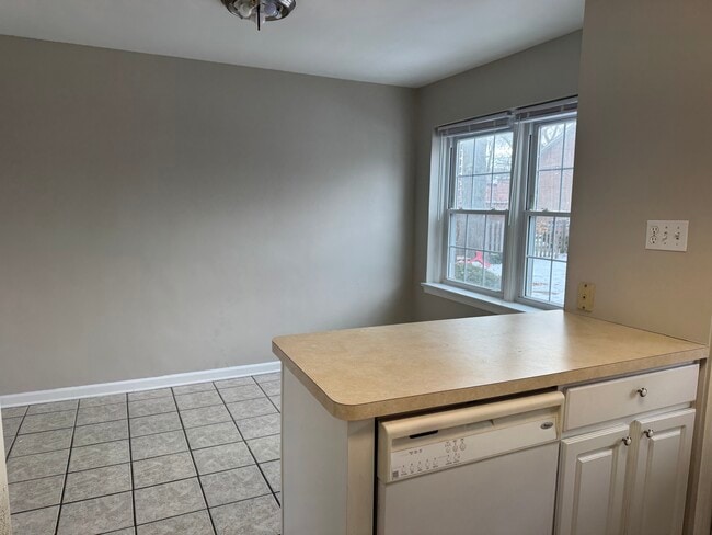 Photo - 1513 W 7th Ave