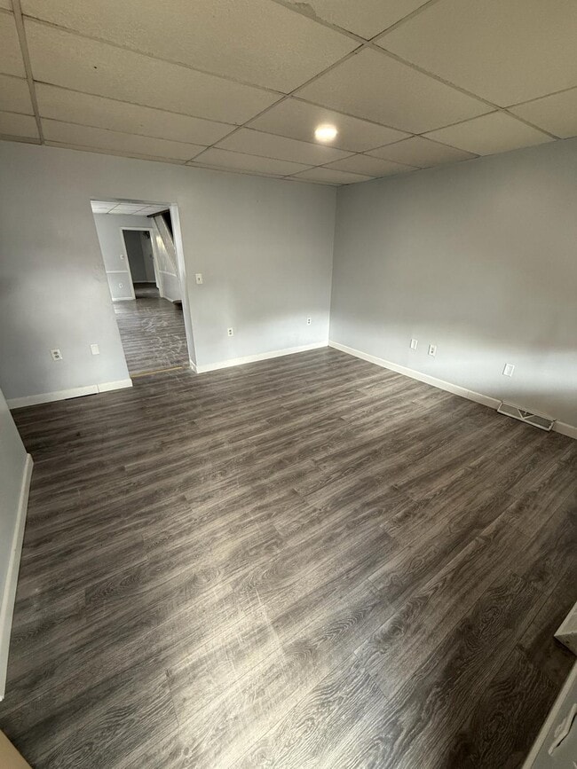 Photo - 130 Queen St