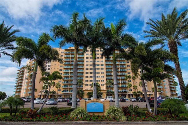 Building Photo - 880 Mandalay Ave Unit N411 Rental
