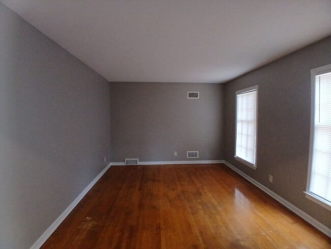 Photo - Newly Renovated Home in Parkway Village  - Open To Section 8