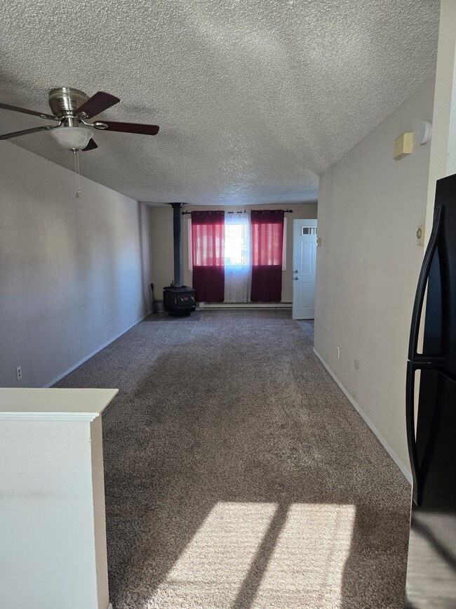 Photo - 261 N Lincoln St