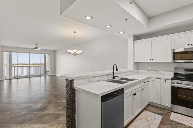 6312 Buford St Unit 704