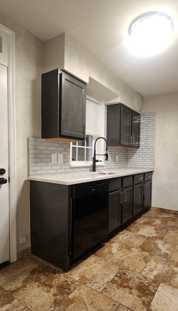 Photo - ***Dogtown***Beautiful Two Bedroom Available Soon!***In Unit Washer and Dryer Unit 1014 - 2NW