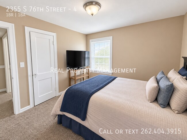 Photo - 2355 S 76th St Unit 4