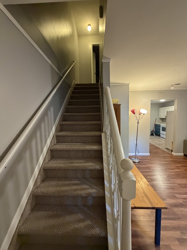 Photo - 329 Oakwood Ave