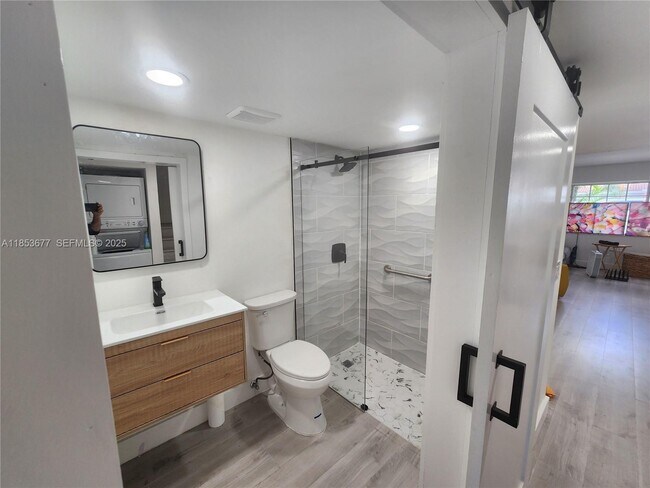 Photo - 6886 NW 166th Terrace Unit 1004