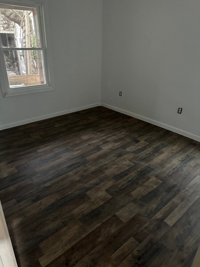 Photo - 15 N 6th St Unit B