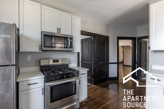 Photo - 3823 N Drake Ave Unit 2