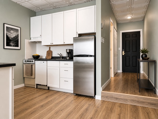 Building Photo - Discover Skyway Connected: Luxury Living in Downtown Minneapolis for $1,199/month!
