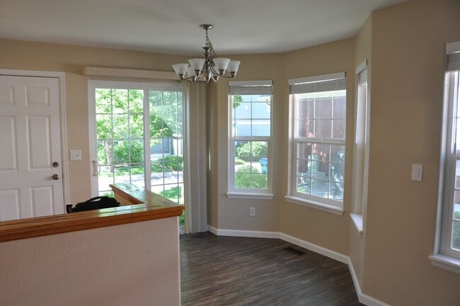 Photo - Stunning Town home in Mid Town!