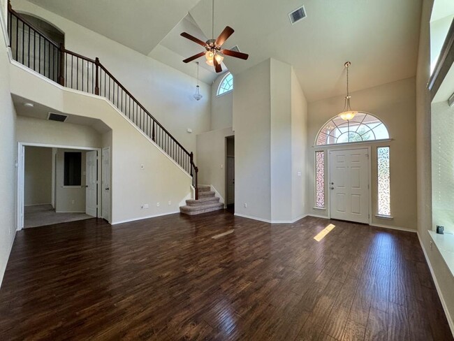 Photo - 5300 Crossville Dr