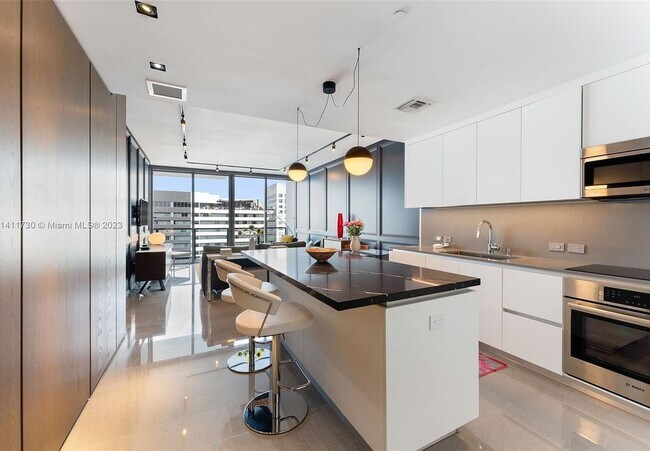 Photo - 88 SW 7th St Unit 1708