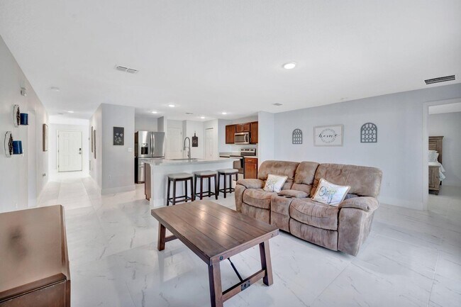 Photo - PORT ST LUCIE-SECTION 07