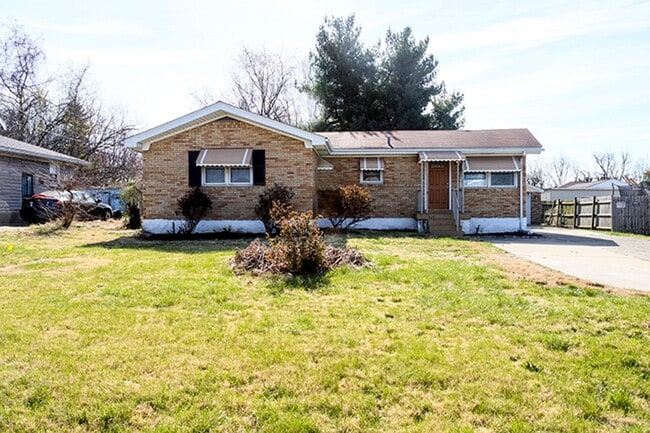3 bedroom, 2 bath Ranch with a partially finished basement - 3 bedroom, 2 bath Ranch with a partially finished basement