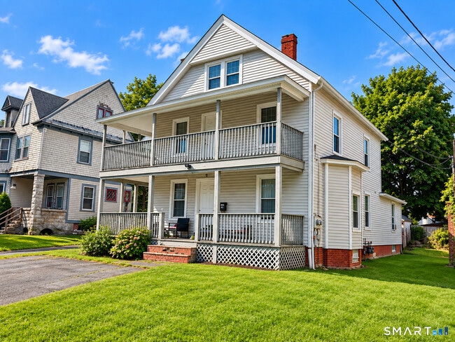 24 Elton St Unit U2