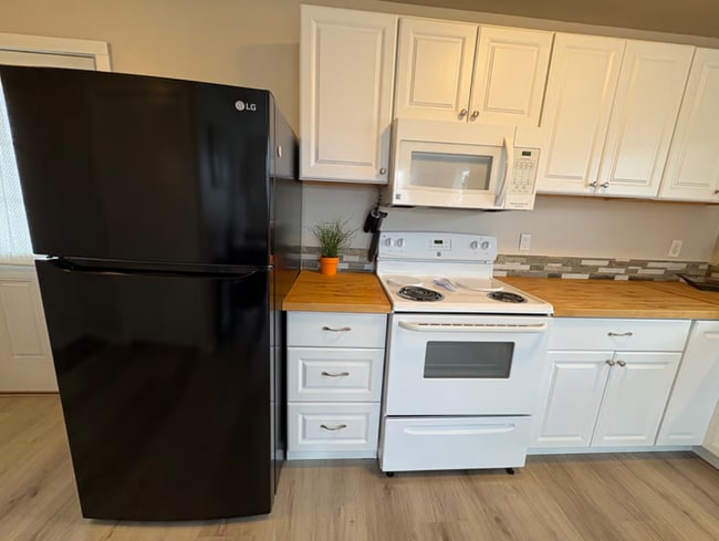 Photo - 2710 Leonard Dr Unit 2710 Leonard Dr.