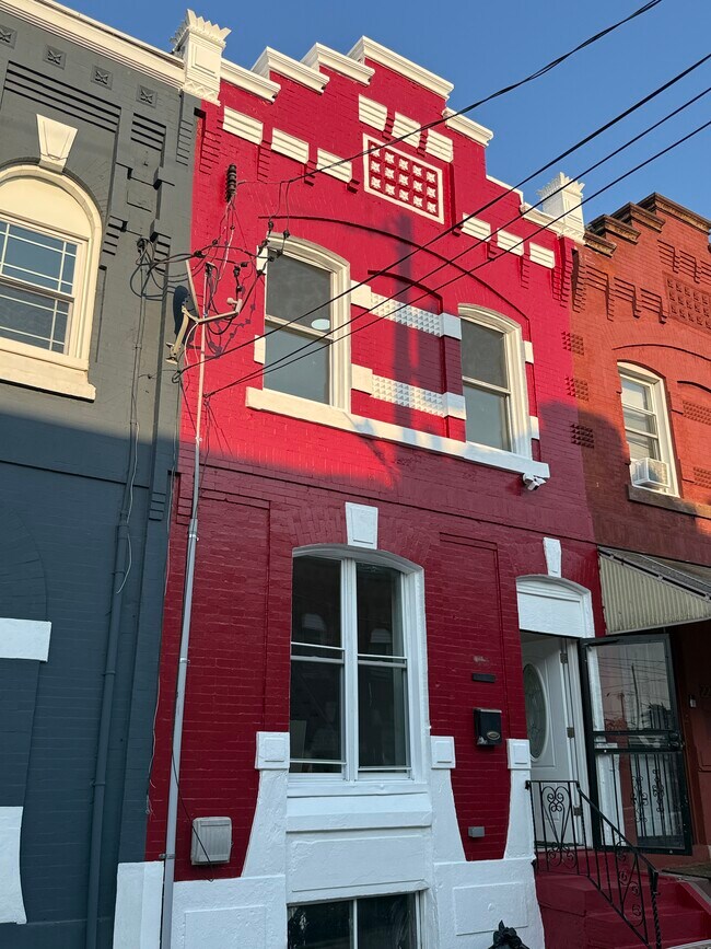 Photo - 2235 N Van Pelt St