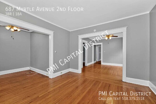 Photo - 687 Myrtle Ave