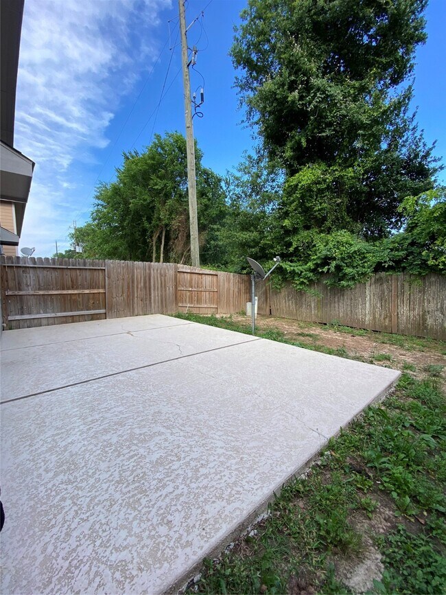 Photo - 2831 Hackamore Hollow Ln