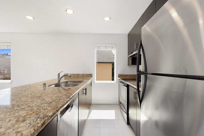 Photo - 2316 44th Ave SW